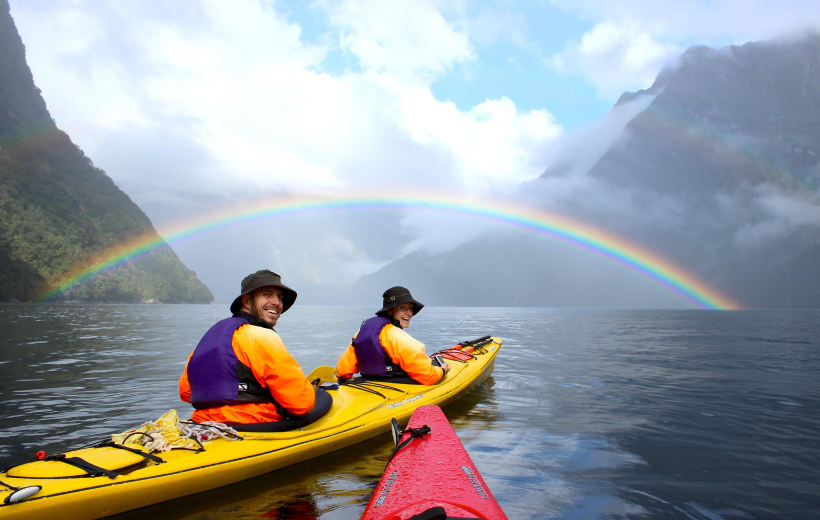 Discovery Islands Kayaking Tour